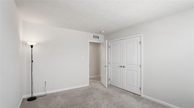 320 Chevington, Tipp City, OH 45371
