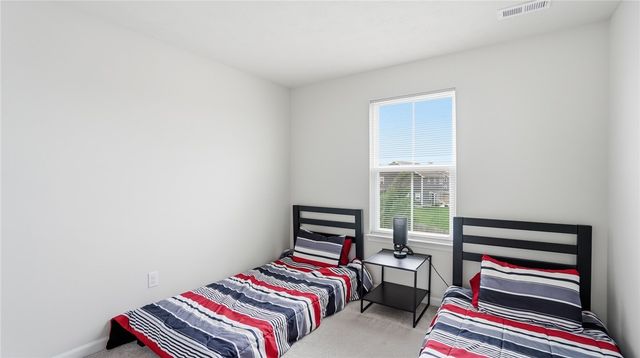 320 Chevington, Tipp City, OH 45371