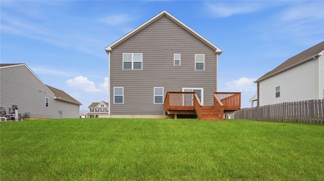 320 Chevington, Tipp City, OH 45371