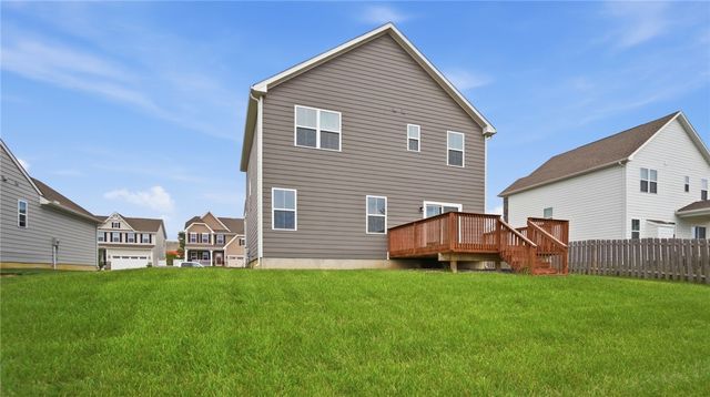 320 Chevington, Tipp City, OH 45371