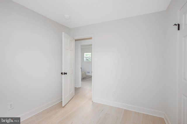 7512 HARPERS DR, Fort Washington, MD 20744