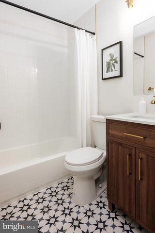 7512 HARPERS DR, Fort Washington, MD 20744