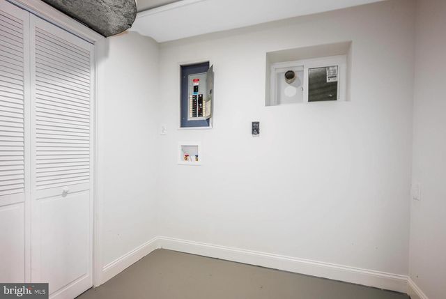 7512 HARPERS DR, Fort Washington, MD 20744