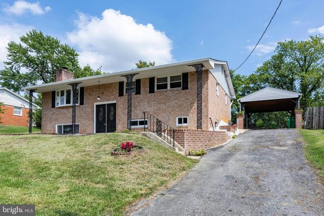 7512 HARPERS DR, Fort Washington, MD 20744