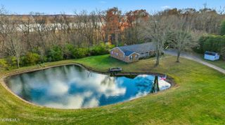 10855 S River Road, Grand Rapids, OH 43522