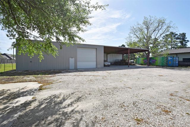22118 Hufsmith Kohrville Road, Tomball, TX 77375