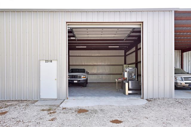 22118 Hufsmith Kohrville Road, Tomball, TX 77375