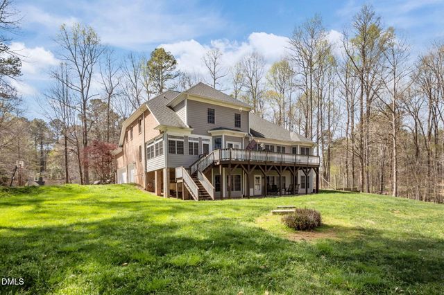 825 Oxbow Crossing Road, Chapel Hill, NC 27516