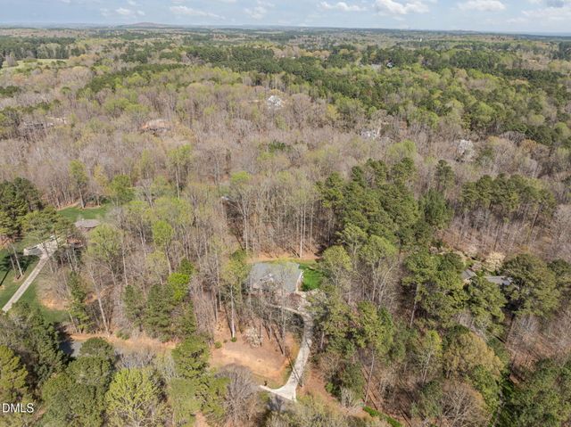 825 Oxbow Crossing Road, Chapel Hill, NC 27516