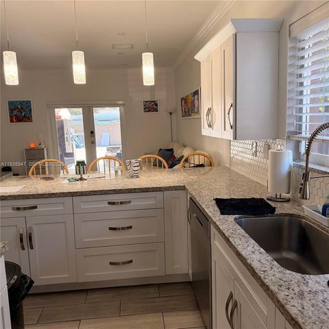 3140 NW 60th St, Miami, FL 33142