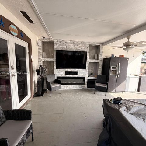 3140 NW 60th St, Miami, FL 33142