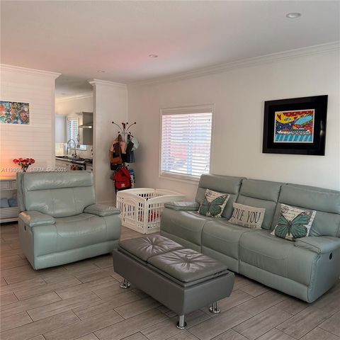 3140 NW 60th St, Miami, FL 33142