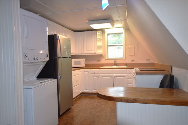 914 W Lake Drive, Weatherford, TX 76087