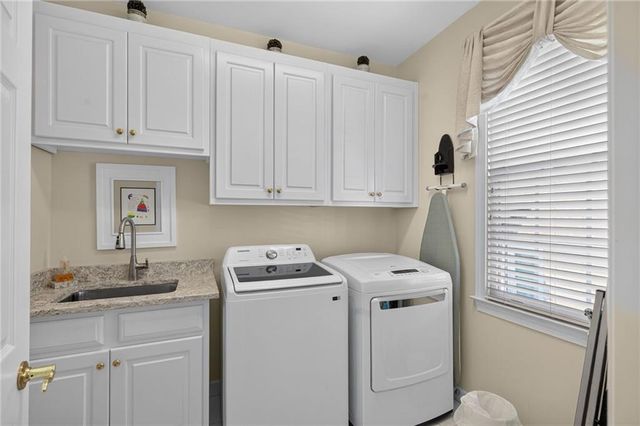 402 General Hardee Square, Peachtree City, GA 30269