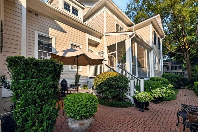 402 General Hardee Square, Peachtree City, GA 30269