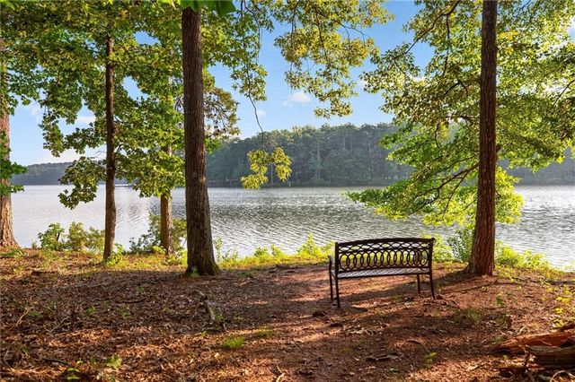 402 General Hardee Square, Peachtree City, GA 30269