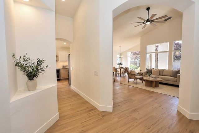 7749 Timberrose Way, Roseville, CA 95747
