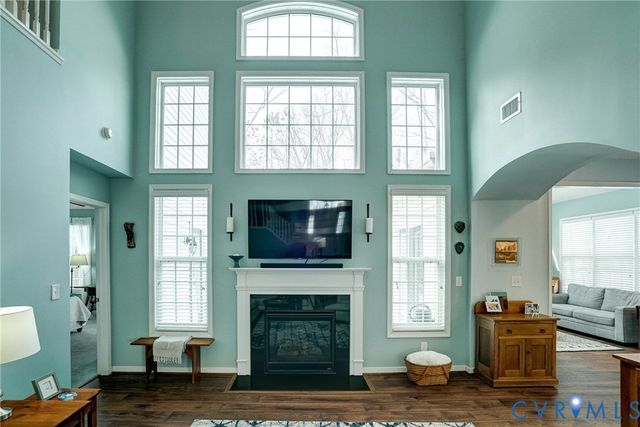 5002 Lewisetta Dr, Glen Allen, VA 23060