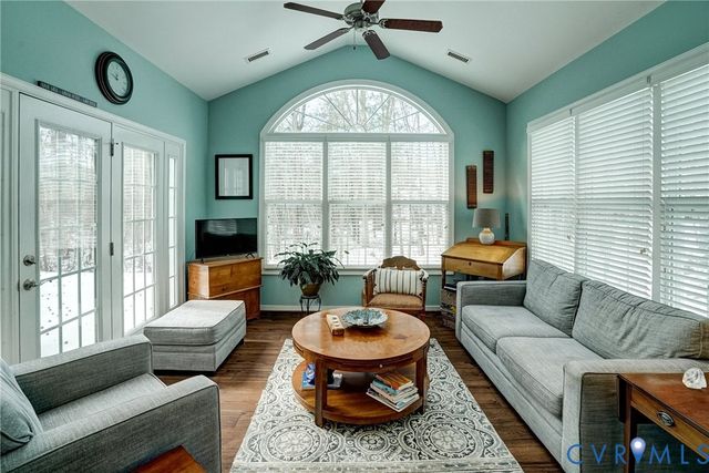 5002 Lewisetta Dr, Glen Allen, VA 23060