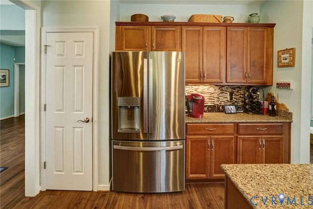 5002 Lewisetta Dr, Glen Allen, VA 23060