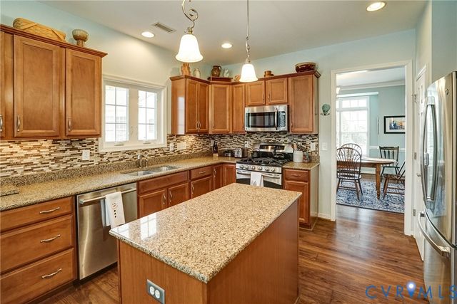 5002 Lewisetta Dr, Glen Allen, VA 23060