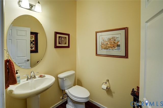 5002 Lewisetta Dr, Glen Allen, VA 23060