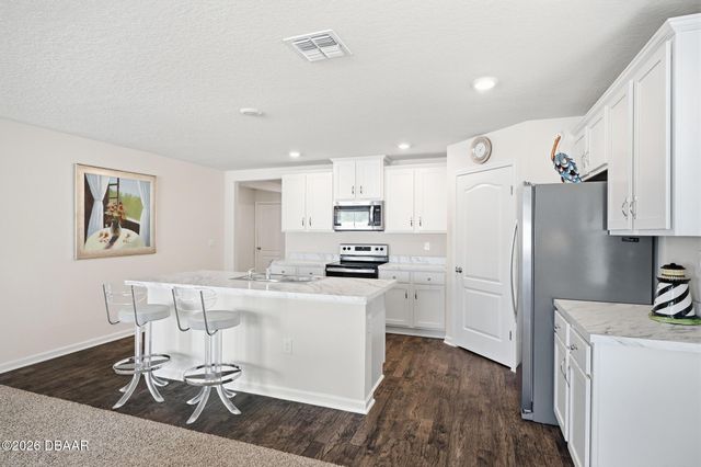 39 Ballenger Lane, Palm Coast, FL 32137