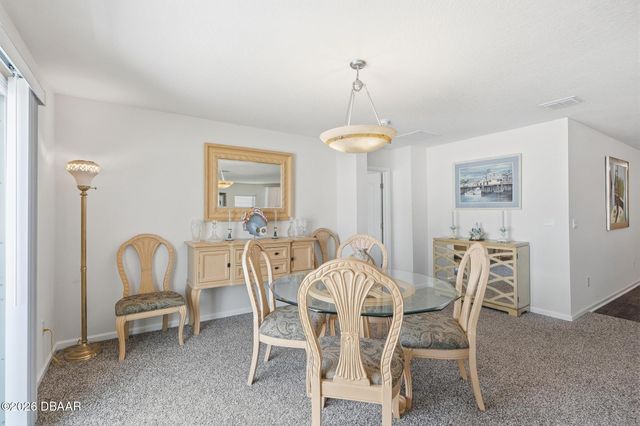 39 Ballenger Lane, Palm Coast, FL 32137