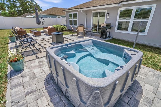 39 Ballenger Lane, Palm Coast, FL 32137