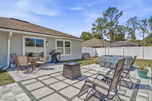 39 Ballenger Lane, Palm Coast, FL 32137