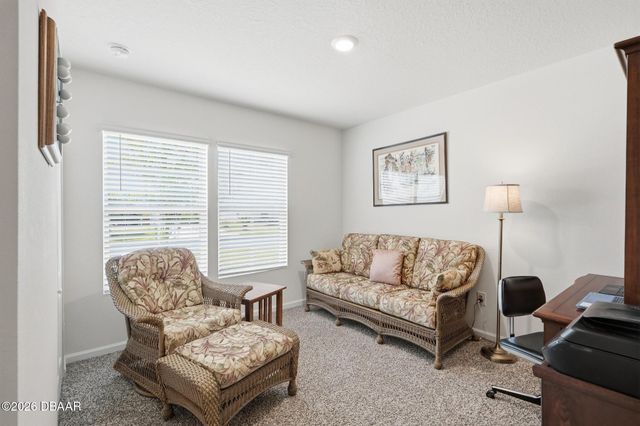 39 Ballenger Lane, Palm Coast, FL 32137