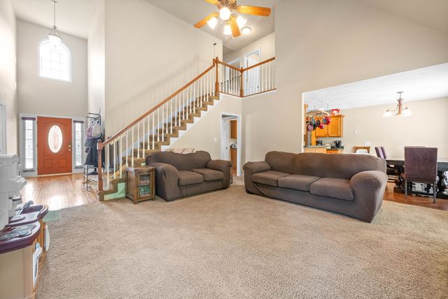 4413 Taylor Hall Ln, Adams, TN 37010
