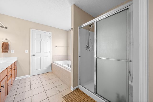 4413 Taylor Hall Ln, Adams, TN 37010