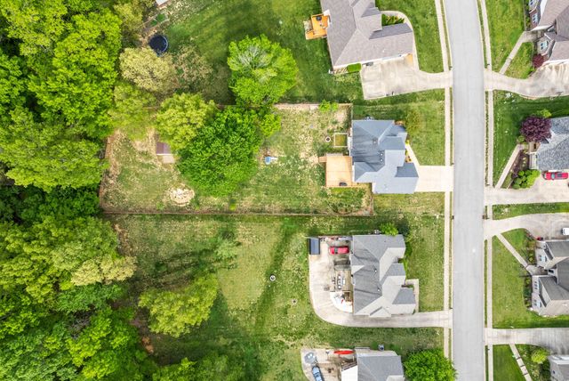 4413 Taylor Hall Ln, Adams, TN 37010