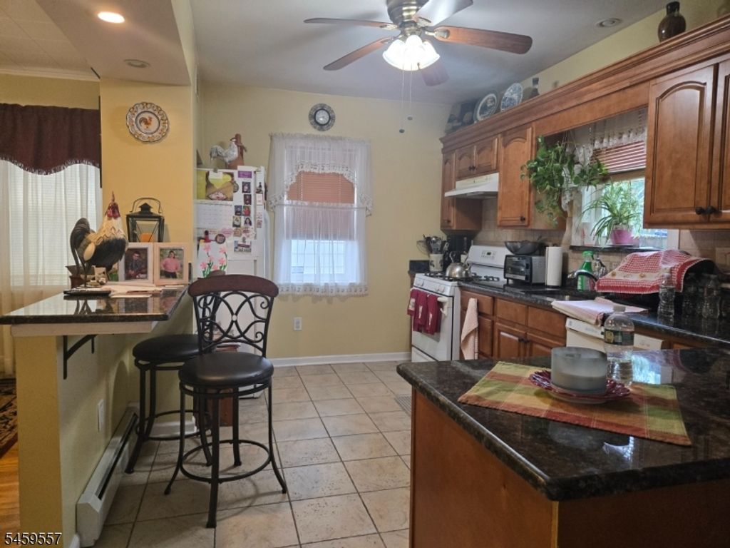 744 Van Buren Ave, Elizabeth City, NJ 07201 — photo 3