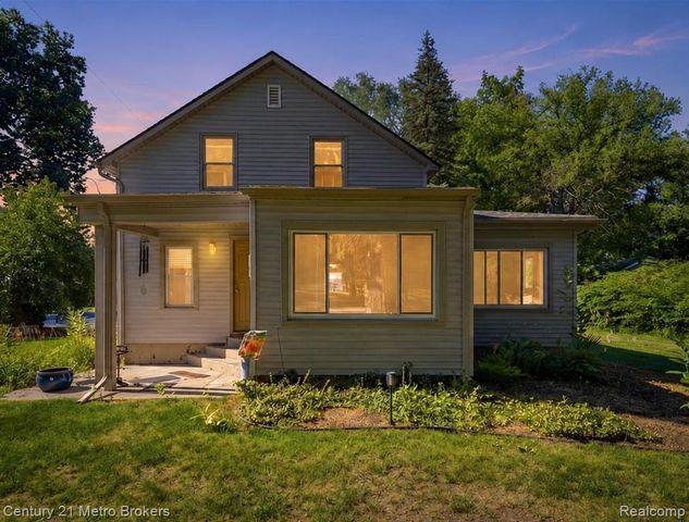 301 Field Road, Clio, MI 48420