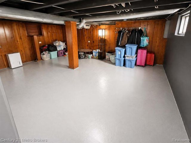 301 Field Road, Clio, MI 48420