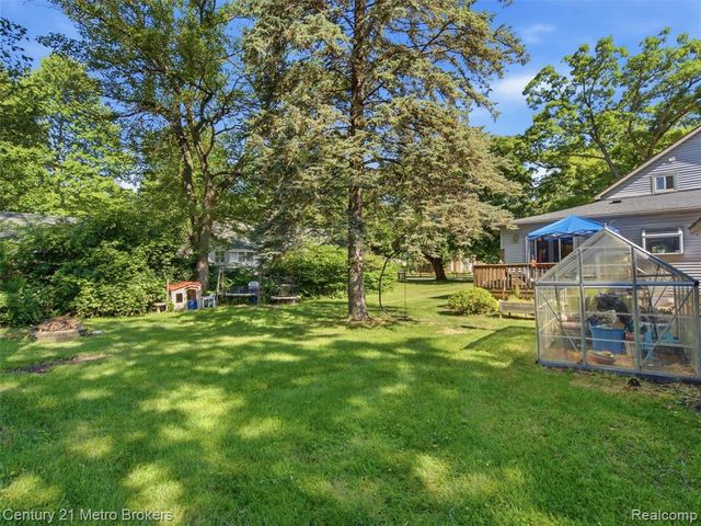 301 Field Road, Clio, MI 48420