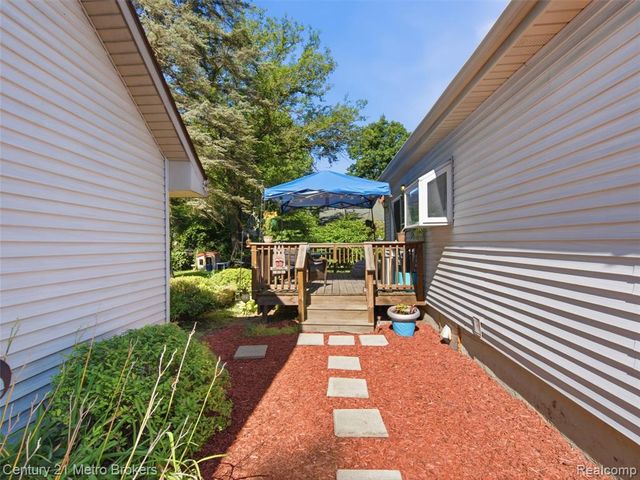 301 Field Road, Clio, MI 48420