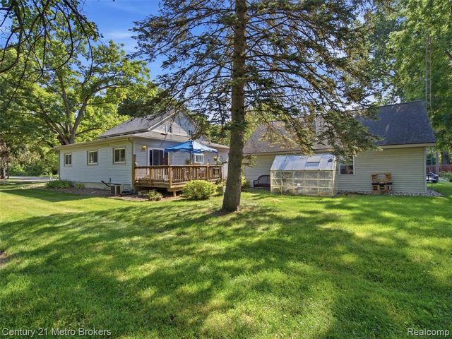 301 Field Road, Clio, MI 48420