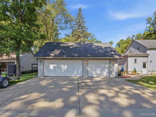 301 Field Road, Clio, MI 48420