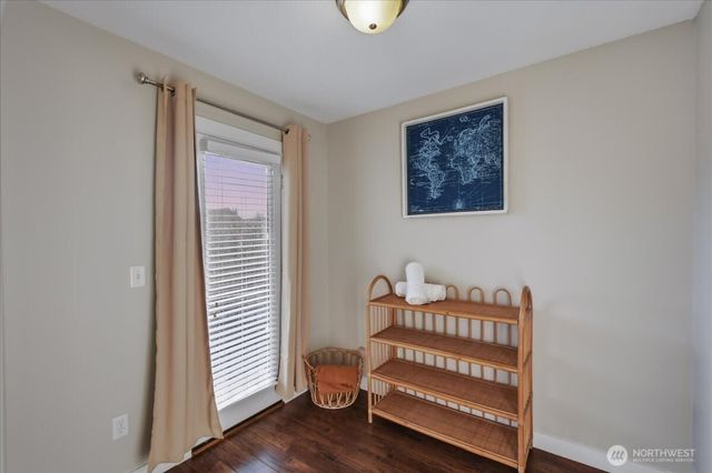 7405 NW 1st Place, Vancouver, WA 98665