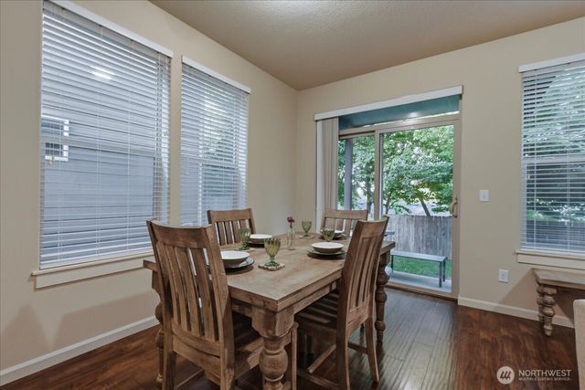 7405 NW 1st Place, Vancouver, WA 98665