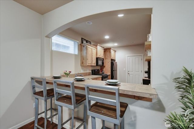 7405 NW 1st Place, Vancouver, WA 98665