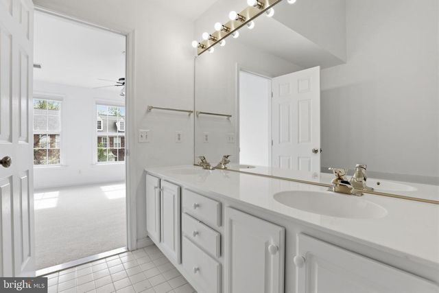 12880 FAIR VALLEY CT, Fairfax, VA 22033