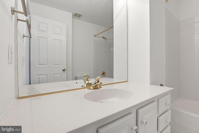 12880 FAIR VALLEY CT, Fairfax, VA 22033