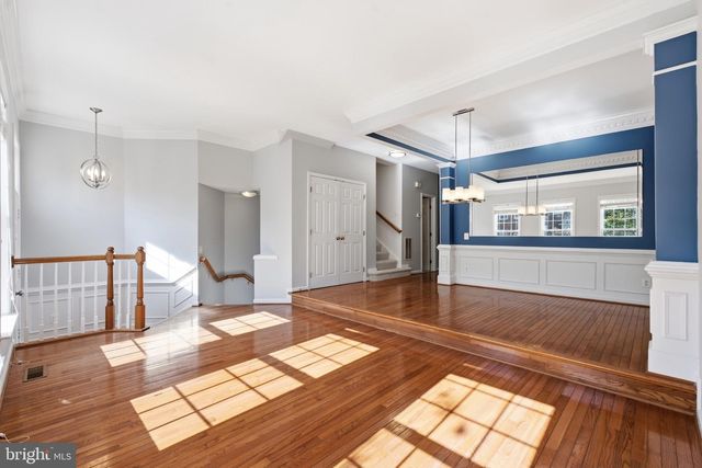 12880 FAIR VALLEY CT, Fairfax, VA 22033