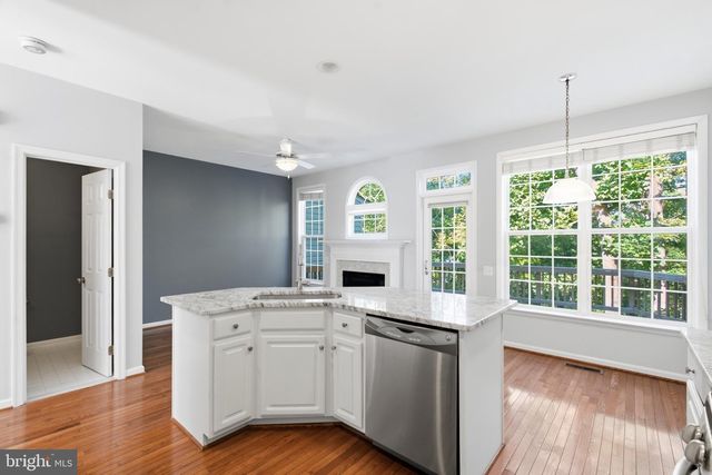 12880 FAIR VALLEY CT, Fairfax, VA 22033