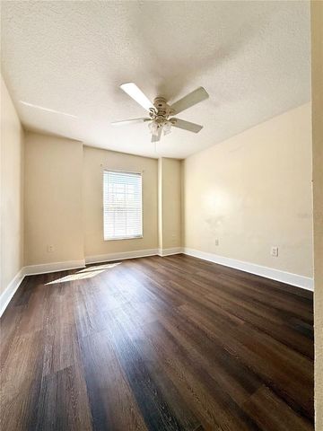 7731 CARRIAGE POINTE DRIVE, Gibsonton, FL 33534