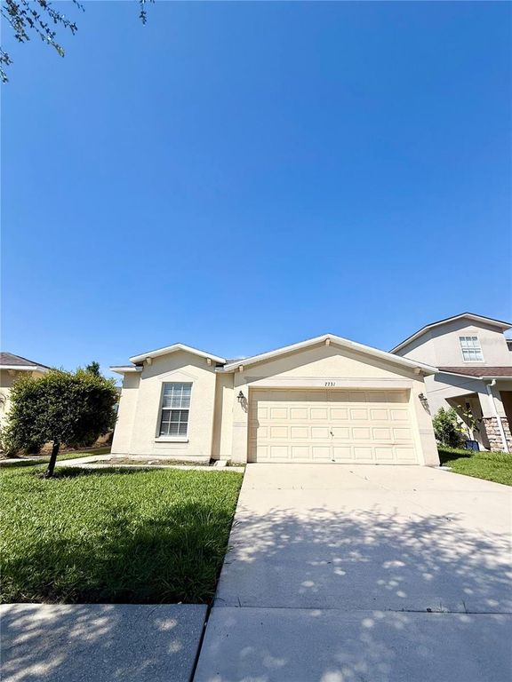 7731 CARRIAGE POINTE DRIVE, Gibsonton, FL 33534